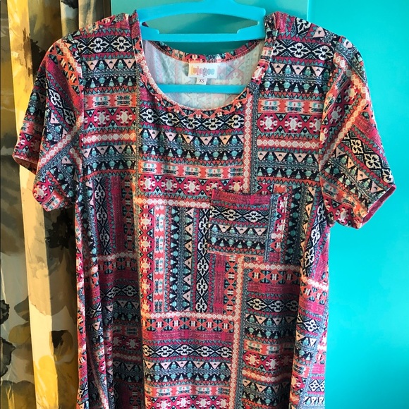 Lularoe Carly - Picture 1 of 1